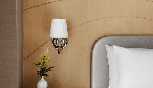 Classic Room, 1 King Bed, Corner