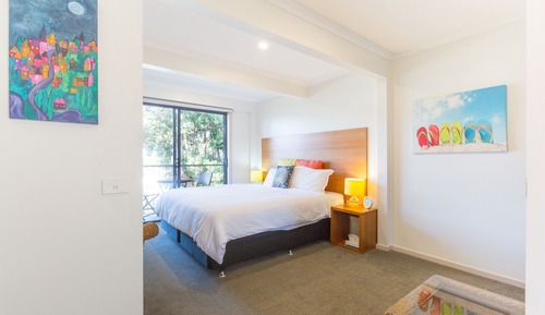 Room, 1 King Bed, Balcony, Ocean View