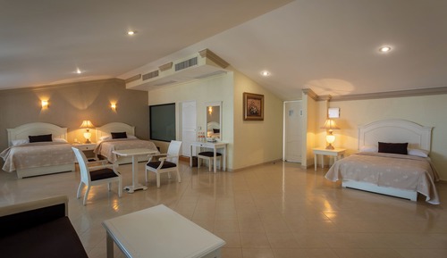 Family Master Suite , 6 pax