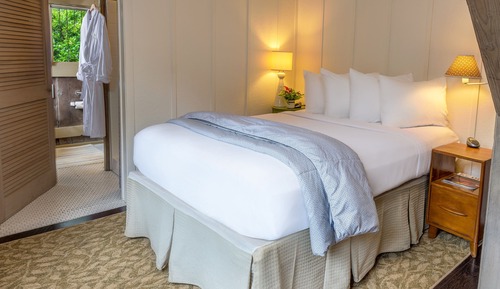 Standard Room Accessible (Onomea Falls)