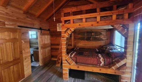 Signature Cabin