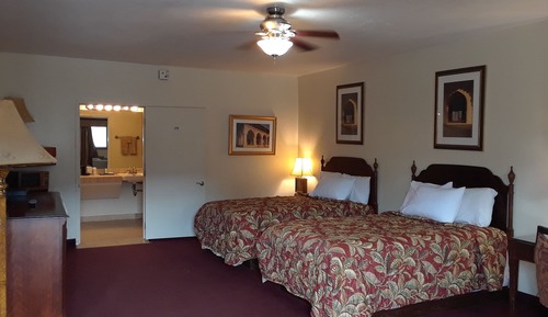 Suite, Multiple Beds, Accessible