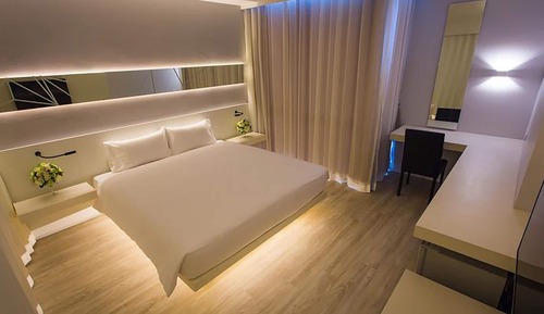 Super Deluxe King Room