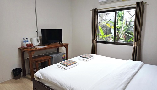 Double Room, 1 Double Bed