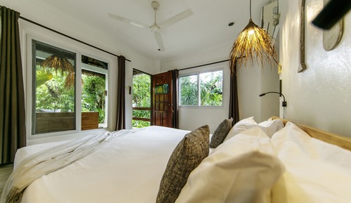 Standard Double Room Fan
