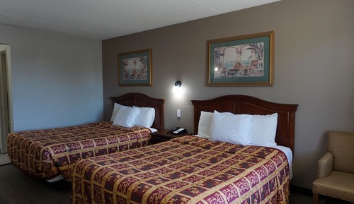 Standard Room, 2 Queen Beds