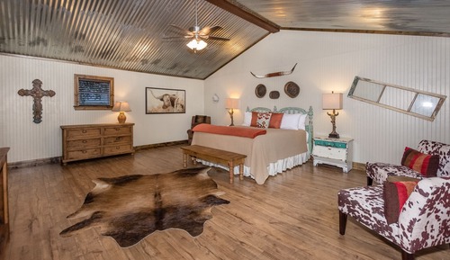 Cottage, Vineyard View (Longhorn)