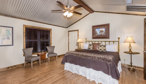 Cottage, Vineyard View (Blue Bonnet Trail)