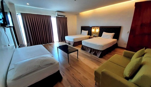 Family Quadruple Room