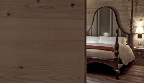 Suite (Colani Suite)