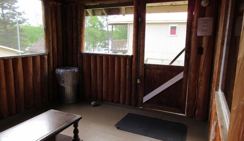 Cabin (6 Passengers)
