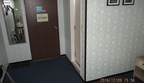Standard Twin Room, Smoking
