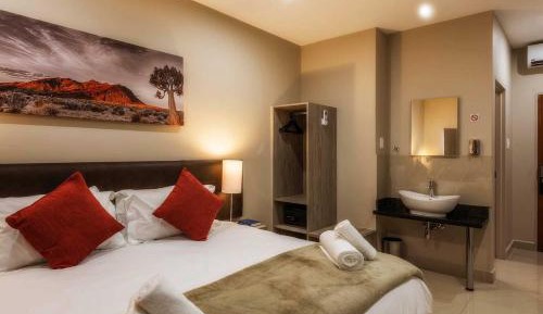 Queen Room