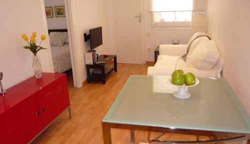 Three-Bedroom Apartment (3 Adults)