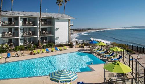 Partial Ocean View, King