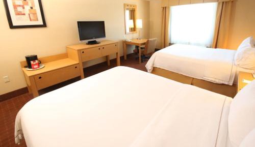 Standard Room with Two Queen Beds