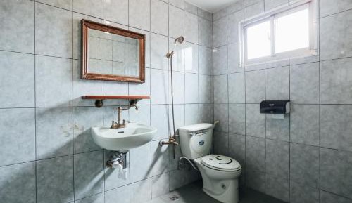 Japanese-Style Quadruple Room