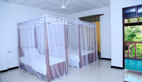 Triple Room with Balcony