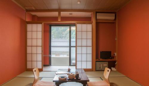 Japanese-Style Room with Toilet