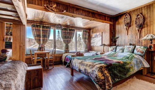 Quad Room with Private Bathroom