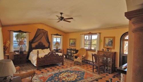 Casita Tres - One-Bedroom House