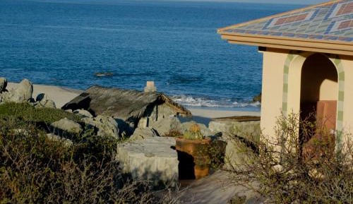 Stone Beach - One-Bedroom Cottage