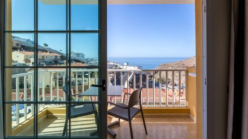 Apartment with Sea View (2 Adults)