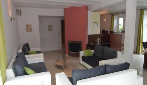 Four-Bedroom Holiday Home