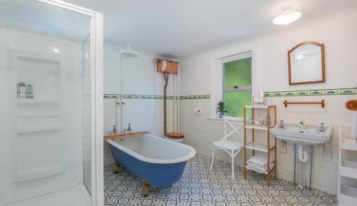 Superior Single Room