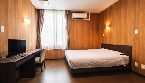 Double Room with Shared Bathroom