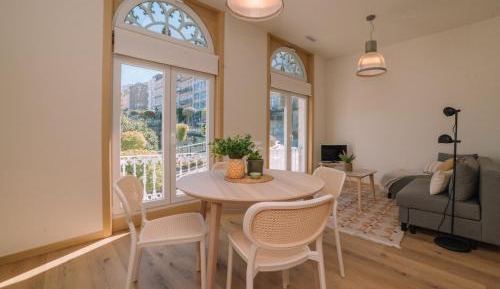 Deluxe One-Bedroom Apartment with City View