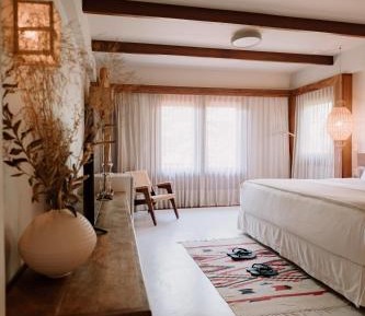 Suite with Garden View