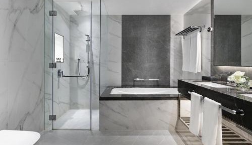 Two-Bedroom Grand Suite (Shuttle service to Dubai Mall and to Kite Beach)