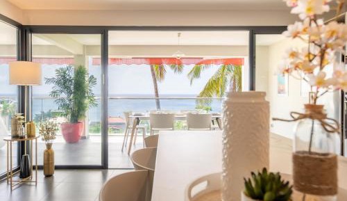 Three-Bedroom Apartment with Sea View