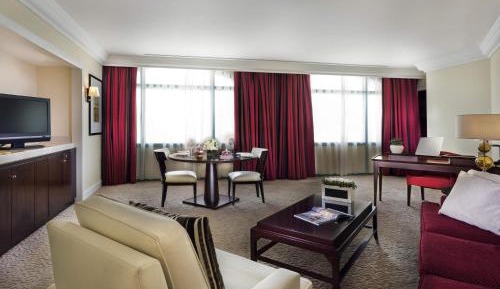 Deluxe Double Suite