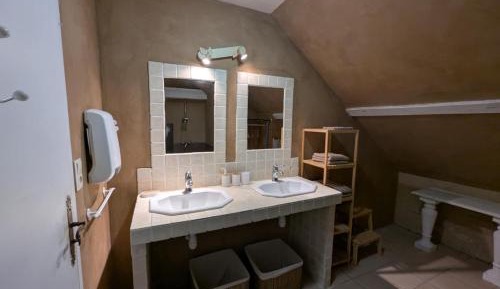 Family Room with Garden View