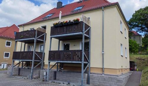 Apartment with Shower