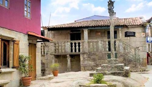 One-Bedroom Holiday Home