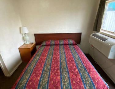 Small Twin Room
