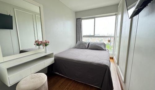 Queen Room with Shared Bathroom