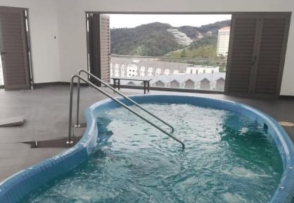 Three-Bedroom Apartment - High Floor