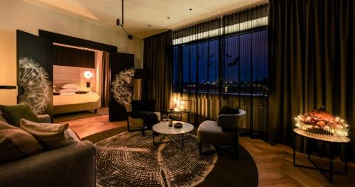 Themed Suite