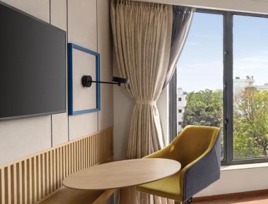 King Room - Mobility Access/Non-Smoking