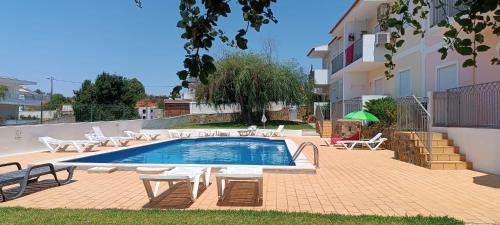 Superior One-Bedroom Apartment with Balcony