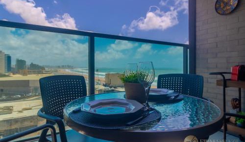 King Studio with Sofa Bed