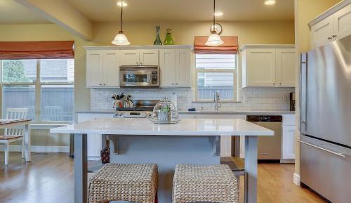 Three-Bedroom Vacation Home 