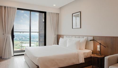 Deluxe Room (1 adult + 1 child)