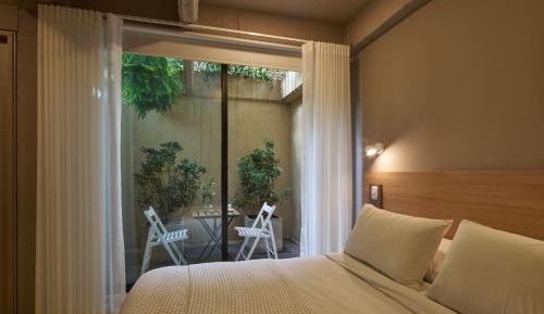 One-Bedroom Loft Apartment with Balcony