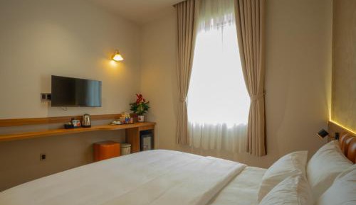 Double Room with Private Bathroom