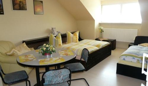 Triple Room with Bathroom